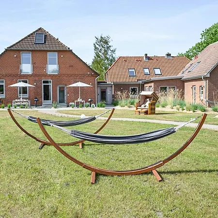 Op De Dueuen Apartment